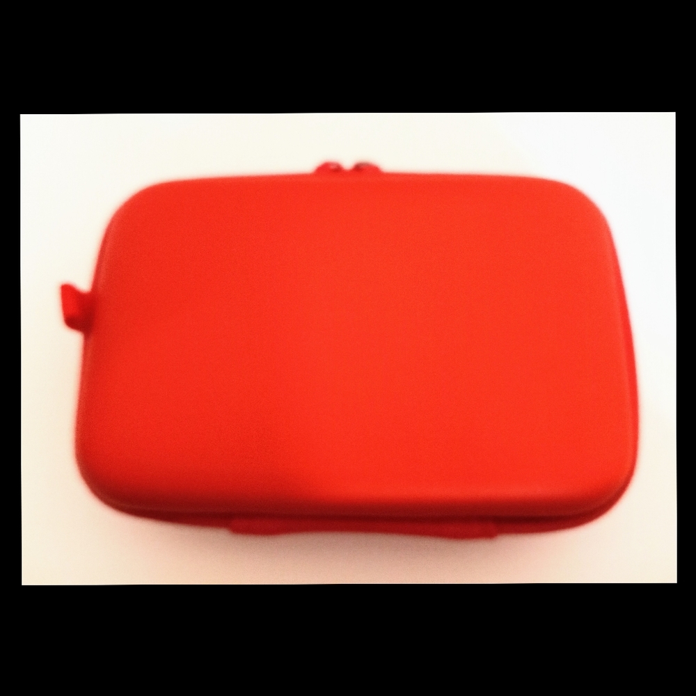 Polaroid Snap Case "Red" - Picture 14 of 14